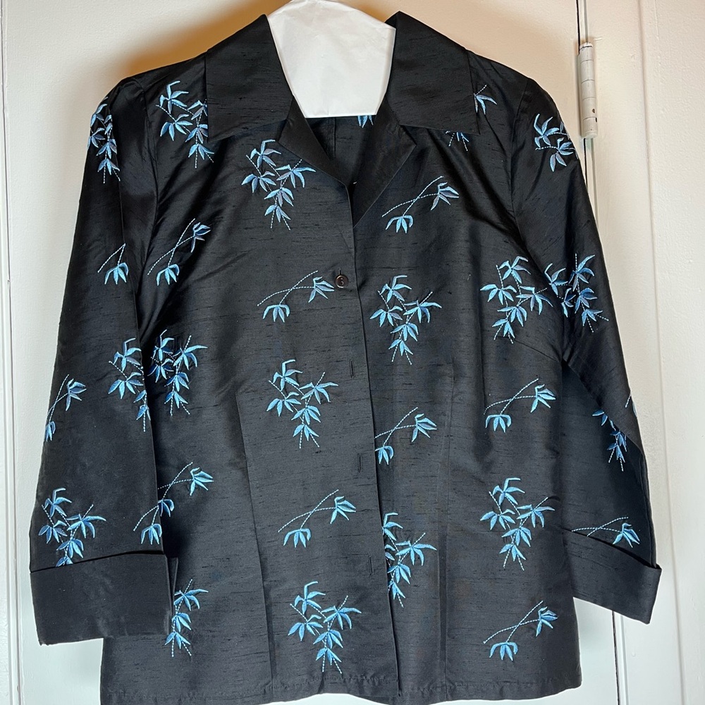 Karen Kane Black Jacket with Blue Embroidered Bamboo